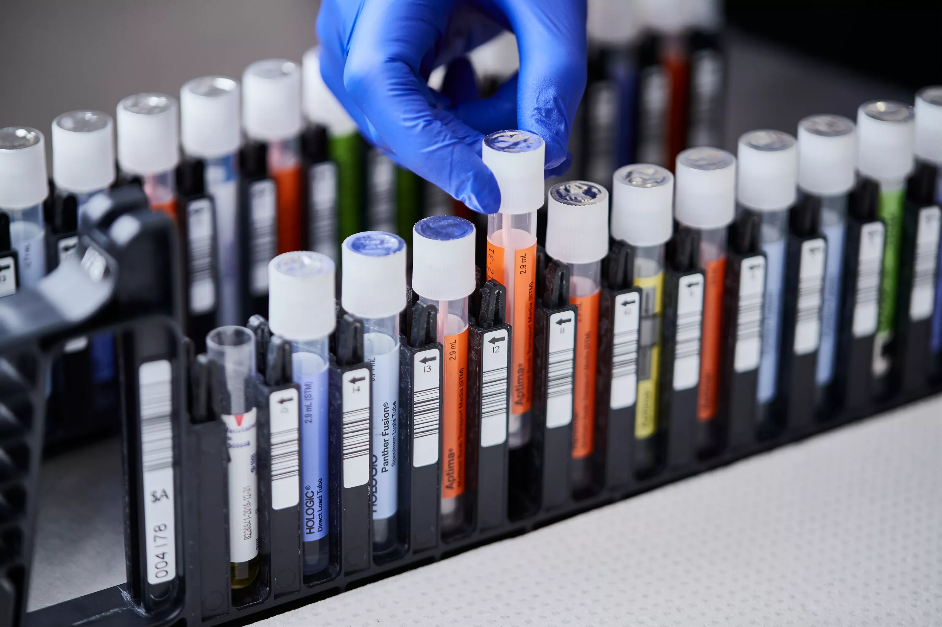 Specimen Collection Devices Reliable Sampling Hologic® UK
